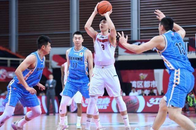 华体会电竞-又见京粤大战！首钢迎来了爆冷的最好机会？